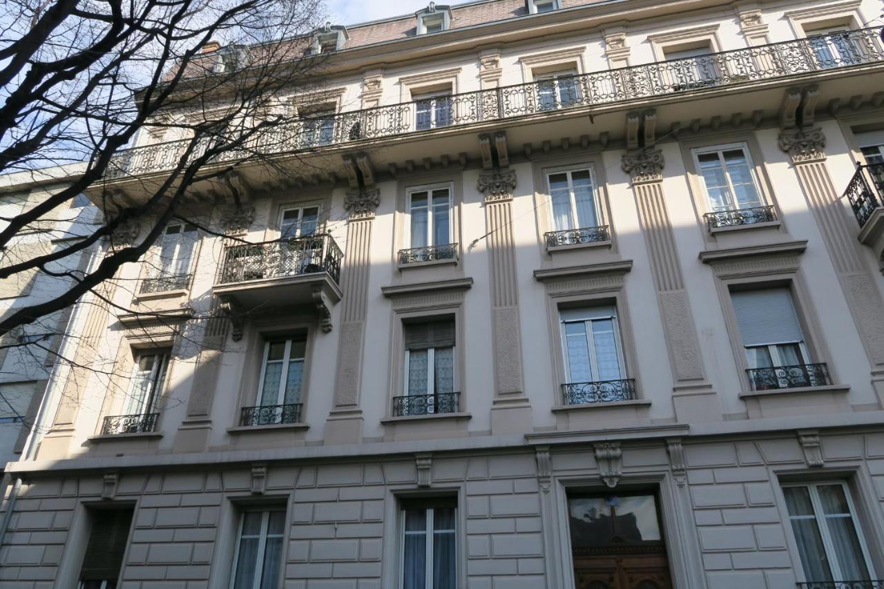 Pension Bienvenue Lausanne Bagian luar foto